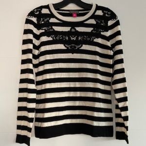Vince Camuto Black White Striped Pullover Sweater XS
